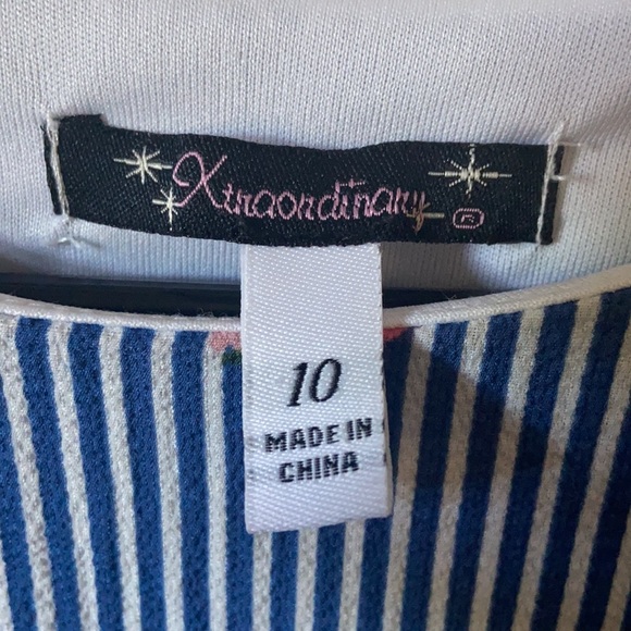 Flower dress - Picture 3 of 3